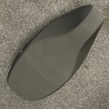 OUTLET: Banco Buddyseat Original - Vespa Sprint/Primavera - modelos 2013-2023 - banco de gel macio