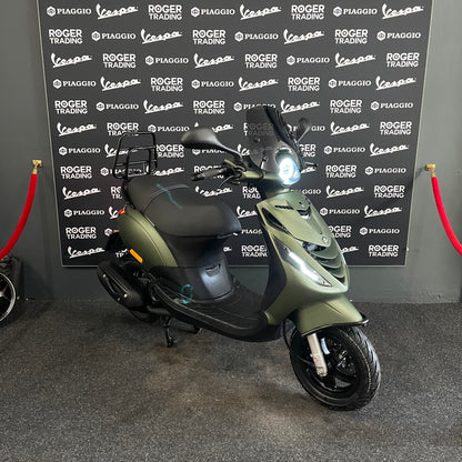 Piaggio Zip - 50 - Brom - 4T E5 - 2023 - Huracan Green - 10.607km MEGA DEAL!!
