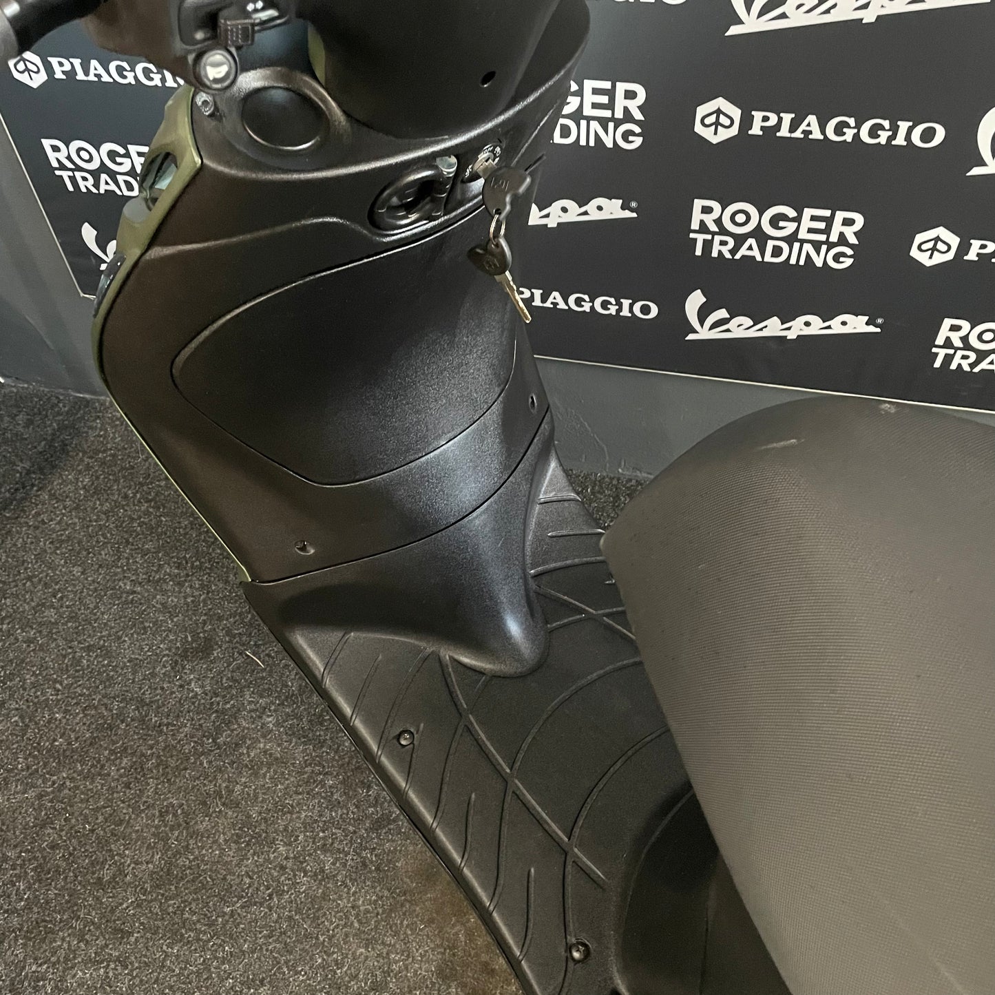 Piaggio Zip - 50 - Brom - 4T E5 - 2023 - Huracan Green - 10.607km MEGA DEAL!!