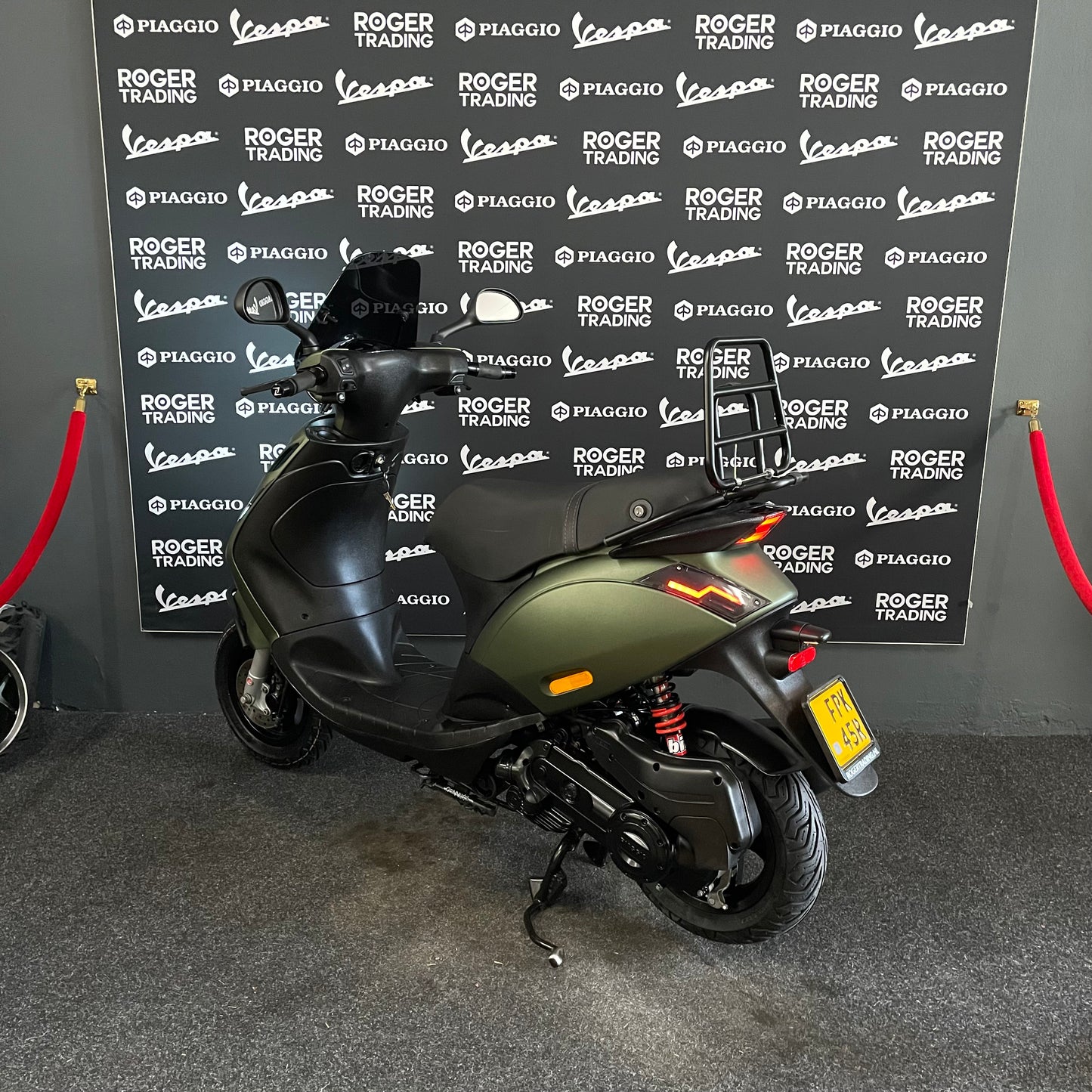 Piaggio Zip - 50 - Brom - 4T E5 - 2023 - Huracan Green - 10.607km MEGA DEAL!!