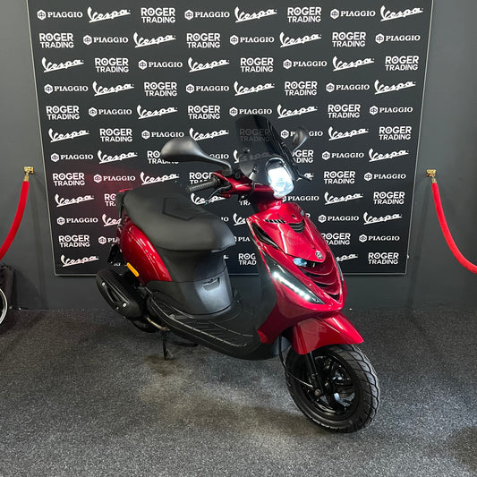 Piaggio Zip - 50 - Brom - 4T E4 - 2019 - Candy Red - 16.193km ACTIE PRIJS