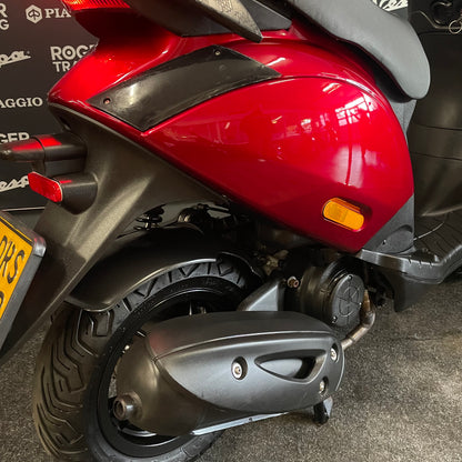 Piaggio Zip - 50 - Brom - 4T E4 - 2019 - Candy Red - 16.193km ACTIE PRIJS
