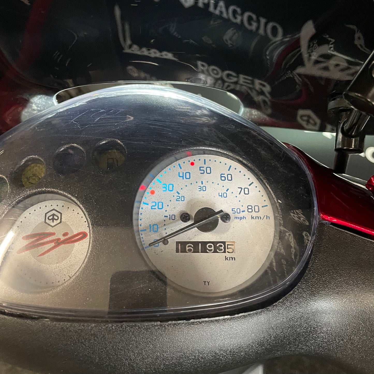 Piaggio Zip - 50 - Brom - 4T E4 - 2019 - Candy Red - 16.193km ACTIE PRIJS