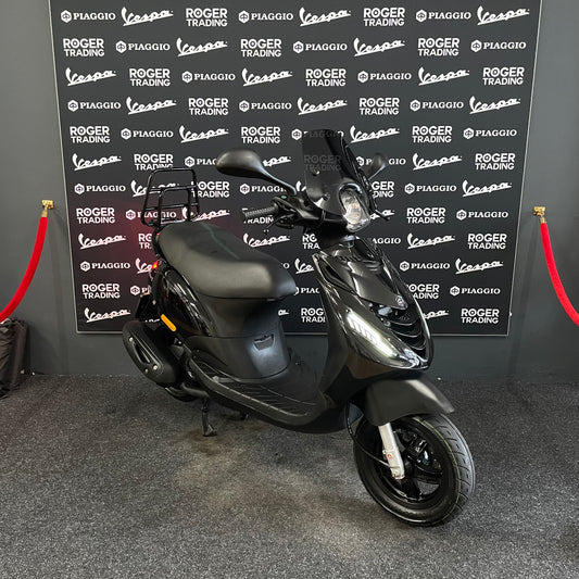 Piaggio Zip - 50 - Brom - 4T E5 - 2022 - Czarny połysk - 4.032km MEGA OKAZJA!!