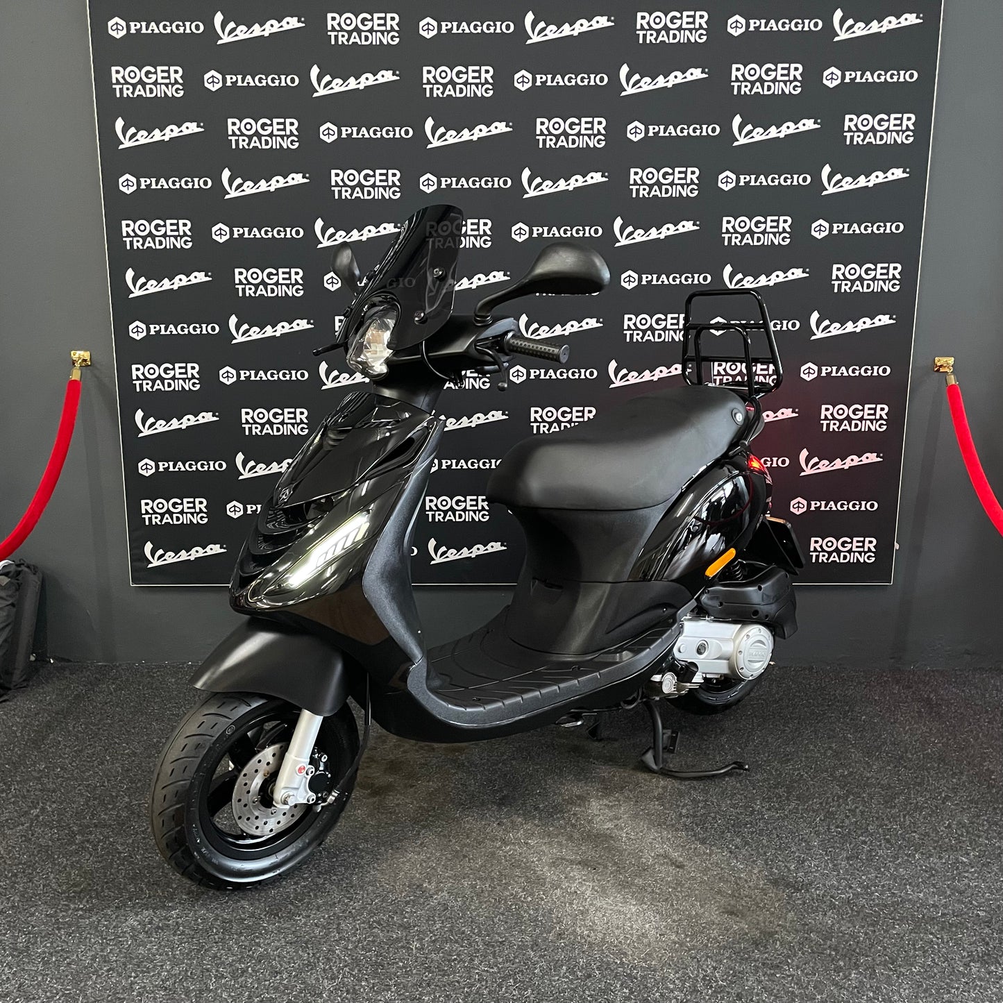 Piaggio Zip - 50 - Brom - 4T E5 - 2022 - Czarny połysk - 4.032km MEGA OKAZJA!!