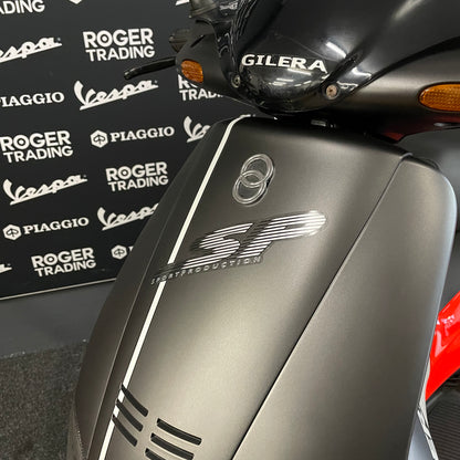 Gilera Runner - 50 - Brom - 2-takt - 1999 - Fluo Rosso - Nieuwstaat!! Zeldzame uitvoering