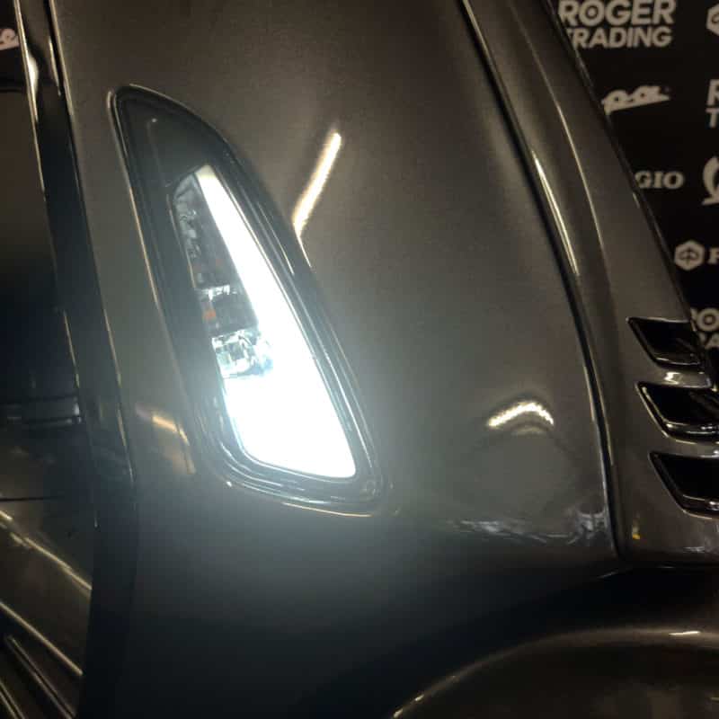 Aplus Knipperlichtset Led Tube rode/witte streep