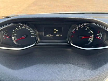 Peugeot 308 SW 1.2 PureTech Style | A/C | Cruise | Trekhaak