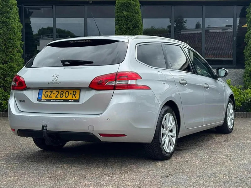 Peugeot 308 SW 1.2 PureTech Style | Klimaanlage | Tempomat | Anhängerkupplung