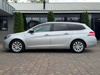 Peugeot 308 SW 1.2 PureTech Style | Klimaanlage | Tempomat | Anhängerkupplung