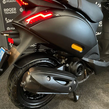 Piaggio Zip 50 – 2019 – Euro 4 – Mattschwarz – 919 km