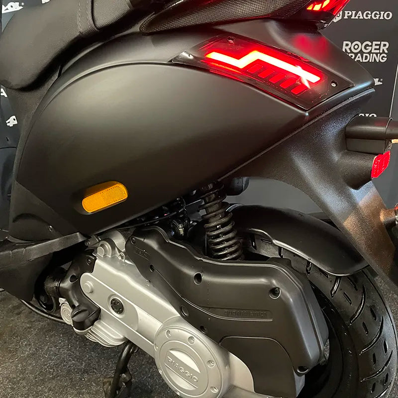 Piaggio Zip 50 – 2019 – Euro 4 – Mattschwarz – 919 km