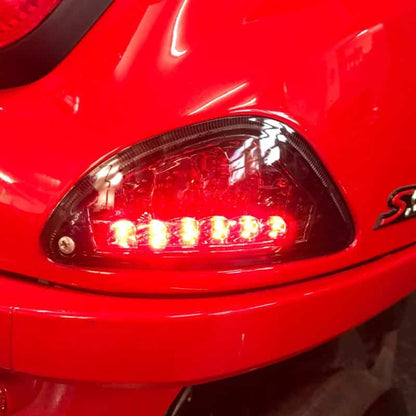 Power1 / Power One – LED-Blinker hinten – Rauchglas – Tagfahrlicht – Vespa LX / LXV / S – 24VE53