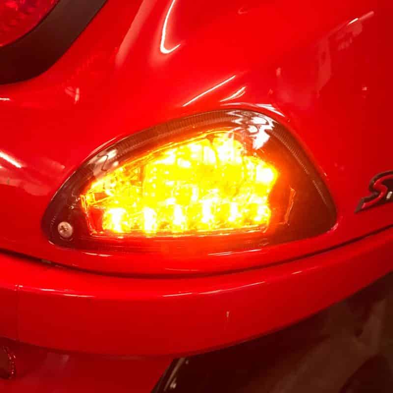 Power1 / Power One – LED-Blinker hinten – Rauchglas – Tagfahrlicht – Vespa LX / LXV / S – 24VE53
