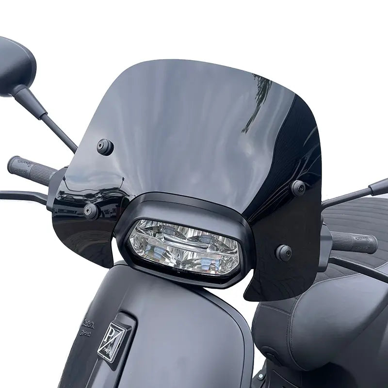 Roger Styling - Laag Zwart Windscherm voor Vespa Sprint