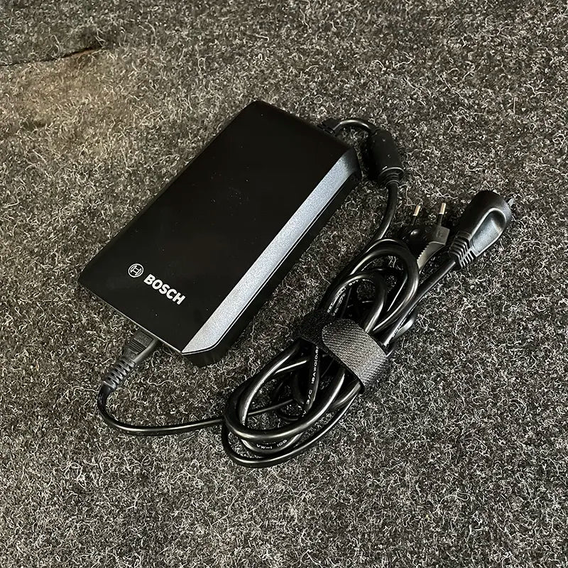 Ruff Cycles - The Ruffian Black and Red - Red Wall - Nieuw - 500Wh