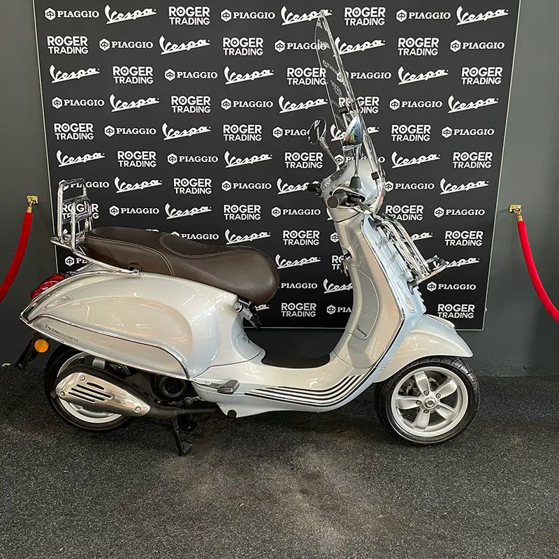 Vespa Primavera 50 – 2016 – 4T 2V – Silber
