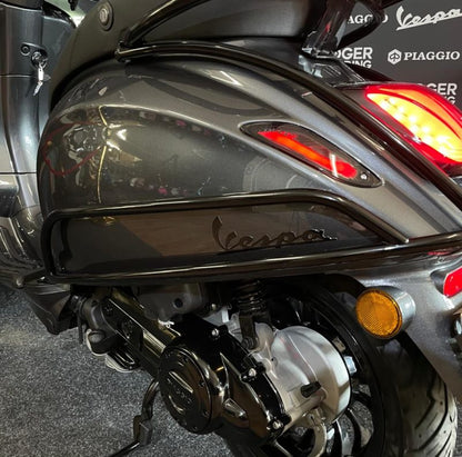 Vespa Sprint - 4T 3V Euro5 - Geel kenteken - Agaat Grijs - Full Options