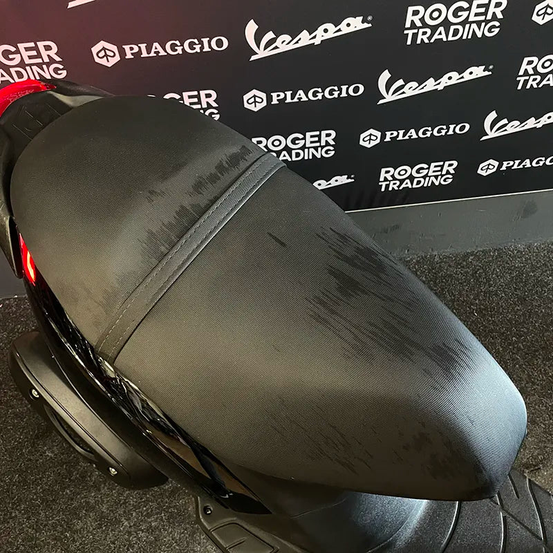 Piaggio Zip 50 - Brom - 2019 - 4T - Euro4 - Glans Zwart - 5.745km
