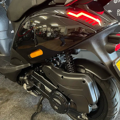Piaggio Zip 50 - Brom - 2019 - 4T - Euro4 - Glans Zwart - 5.745km