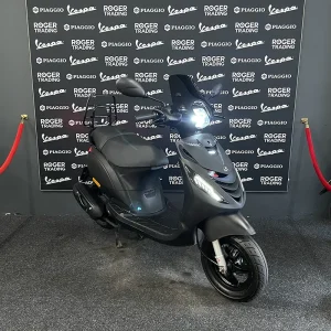 Piaggio Zip 50 - Brom - 2020 - Euro4 - Mat Zwart